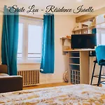 Lou _ Isaelle アパート