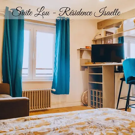 Lou _ Isaelle Apartment
